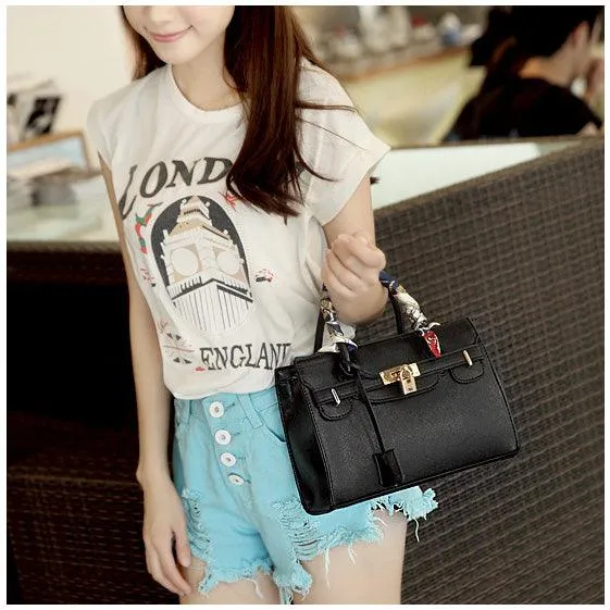 Top Quality Women's Fashionable Black HandBag-